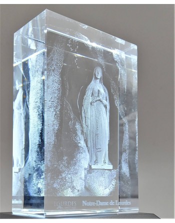 Bloc en verre - Notre-Dame de Lourdes - gravure laser 3D